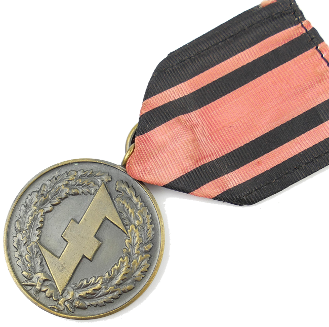 Medaille met lint uit het familiearchief